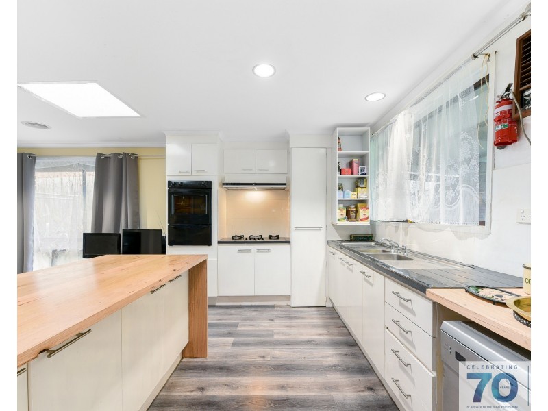 9 Glendoon Road, Junction Village VIC 3977