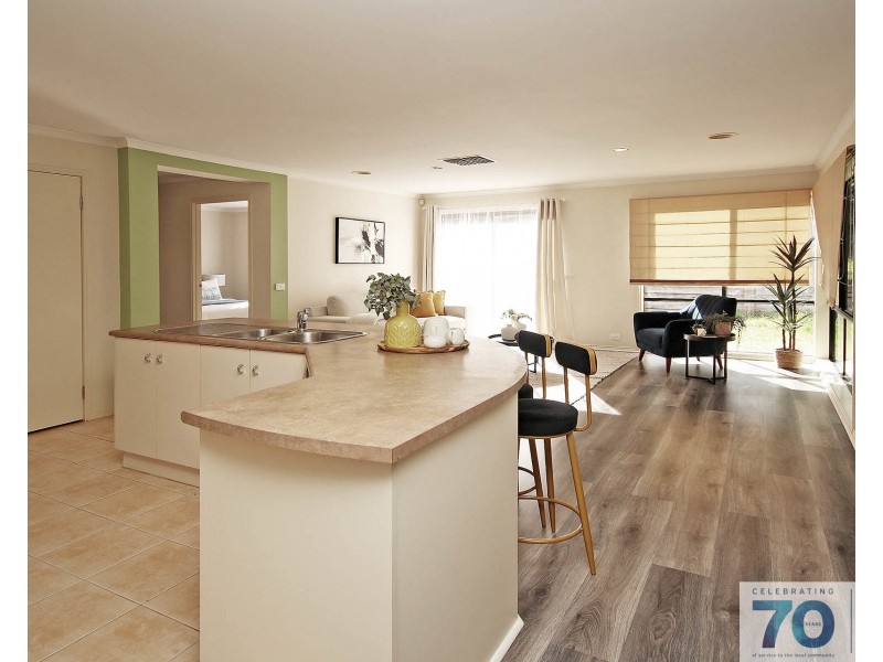 4 Sun Valley Boulevard, Lynbrook VIC 3975