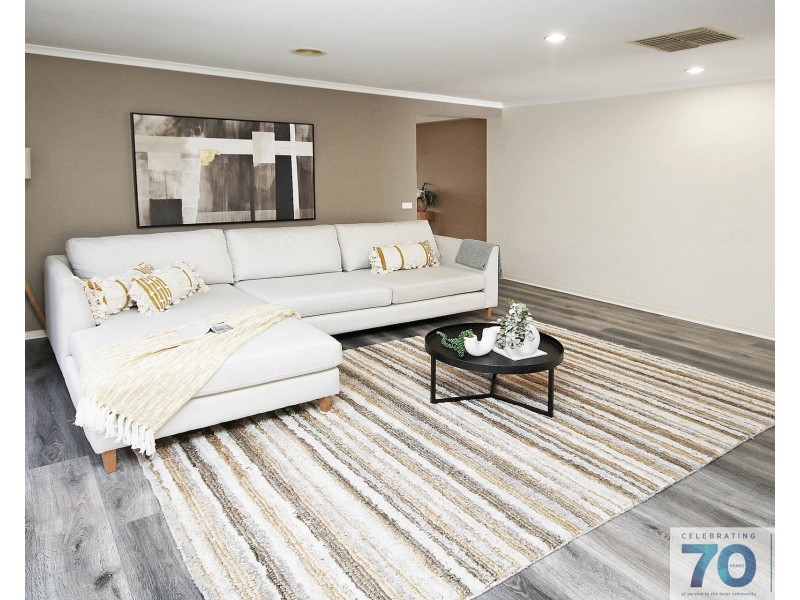 4 Sun Valley Boulevard, Lynbrook VIC 3975