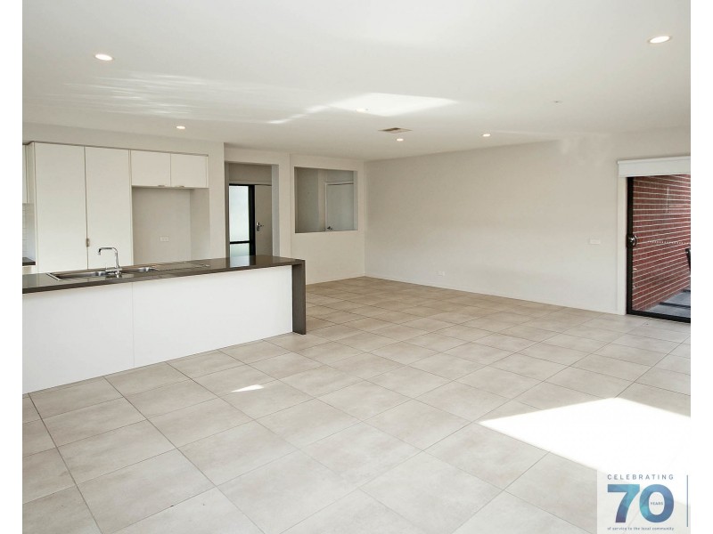 44 Cherrington Avenue, Officer VIC 3809