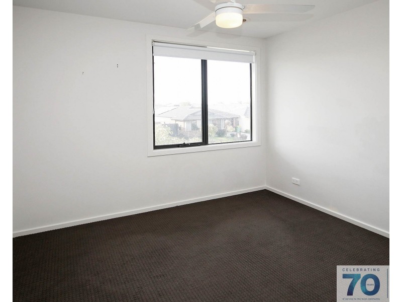 44 Cherrington Avenue, Officer VIC 3809