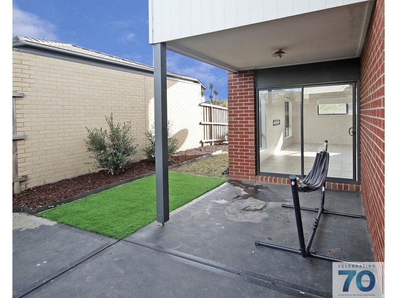 44 Cherrington Avenue, Officer VIC 3809