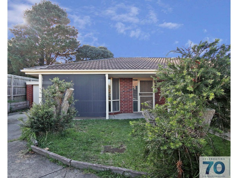 2/14 Phelan Drive, Cranbourne North VIC 3977