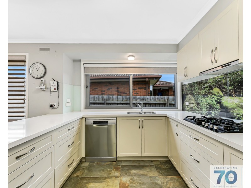 31 Ruffy Drive, Cranbourne VIC 3977