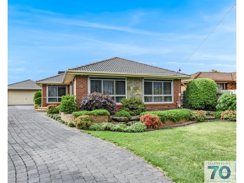 31 Ruffy Drive, Cranbourne VIC 3977