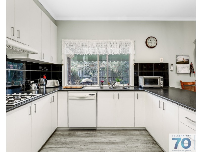 21 Jagger Circuit, Cranbourne East VIC 3977