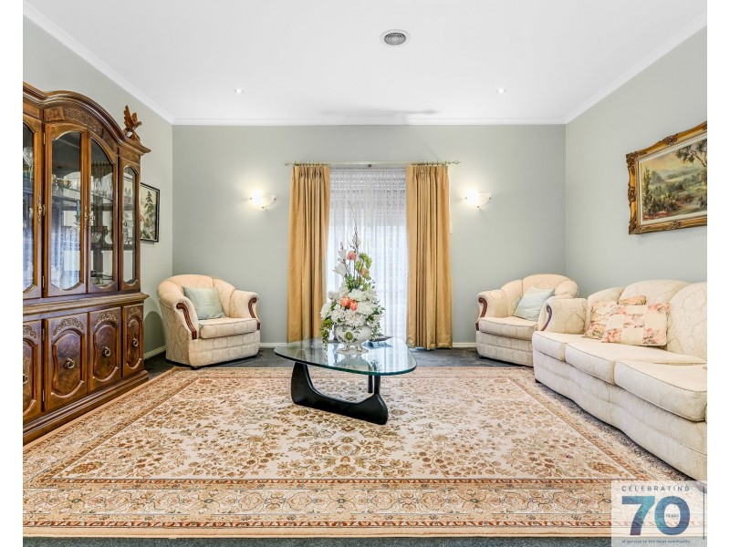 21 Jagger Circuit, Cranbourne East VIC 3977