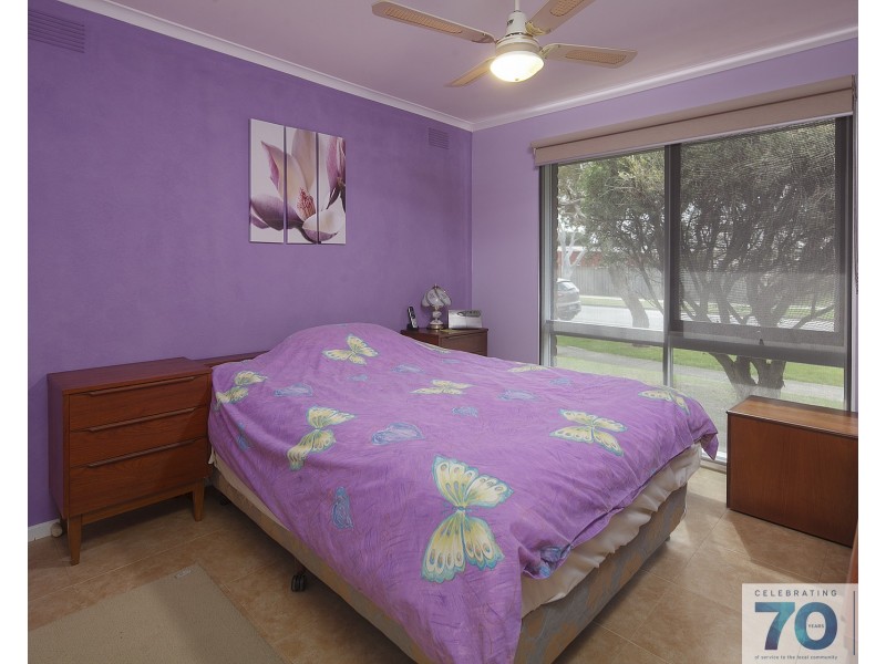 56 Endeavour Drive, Cranbourne North VIC 3977