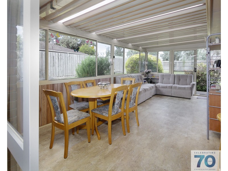 56 Endeavour Drive, Cranbourne North VIC 3977