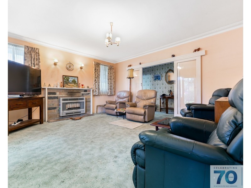 13 Lamb Street, Cranbourne VIC 3977