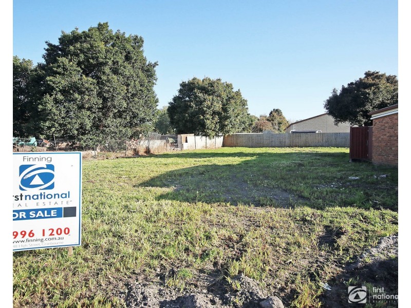 9 Junction Close, Junction Village VIC 3977