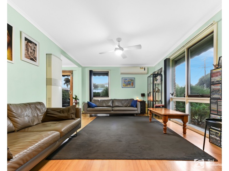 9 Ainsleigh Court, Cranbourne VIC 3977