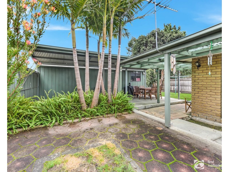 9 Ainsleigh Court, Cranbourne VIC 3977