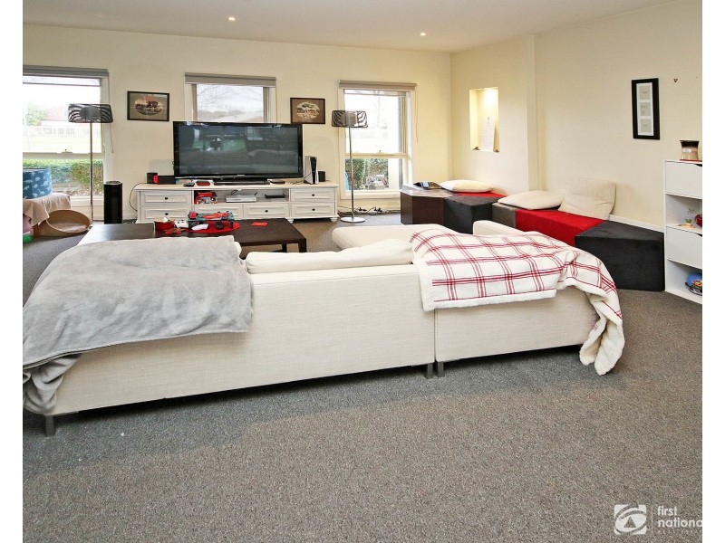 5/10 Parkhill Drive, Berwick VIC 3806