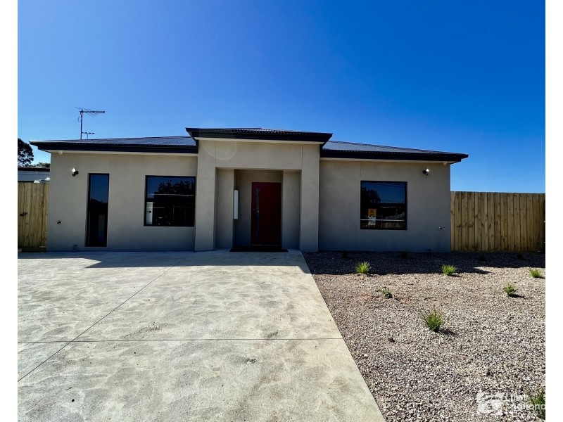 94 Duff Street, Cranbourne VIC 3977