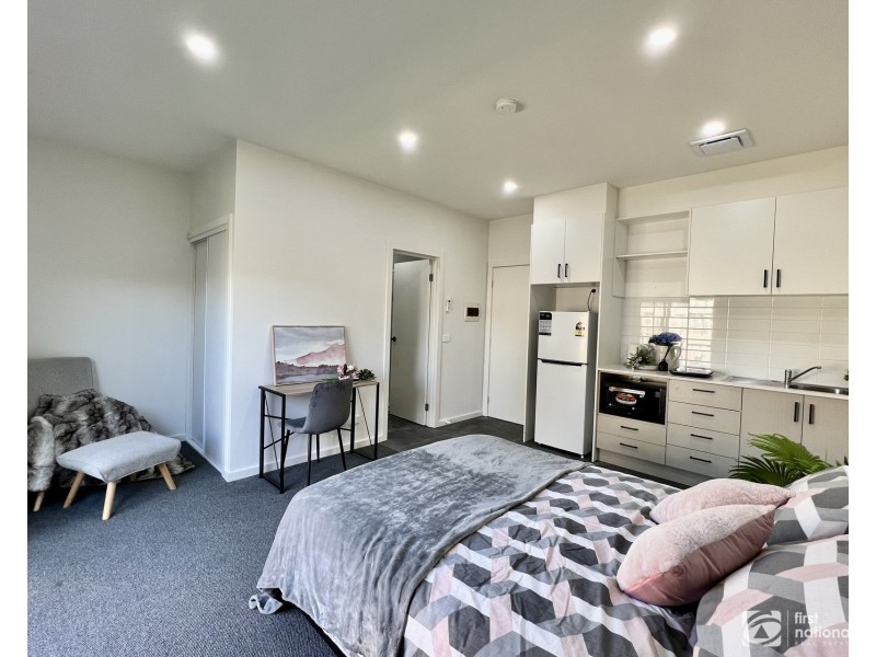 94 Duff Street, Cranbourne VIC 3977