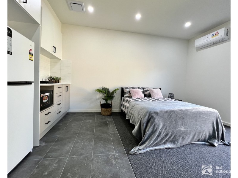 94 Duff Street, Cranbourne VIC 3977