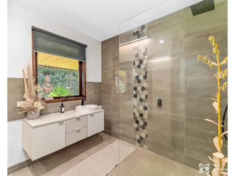65 Middle Road, Pearcedale VIC 3912