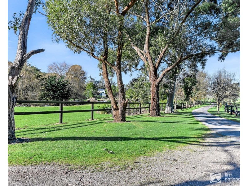 65 Middle Road, Pearcedale VIC 3912
