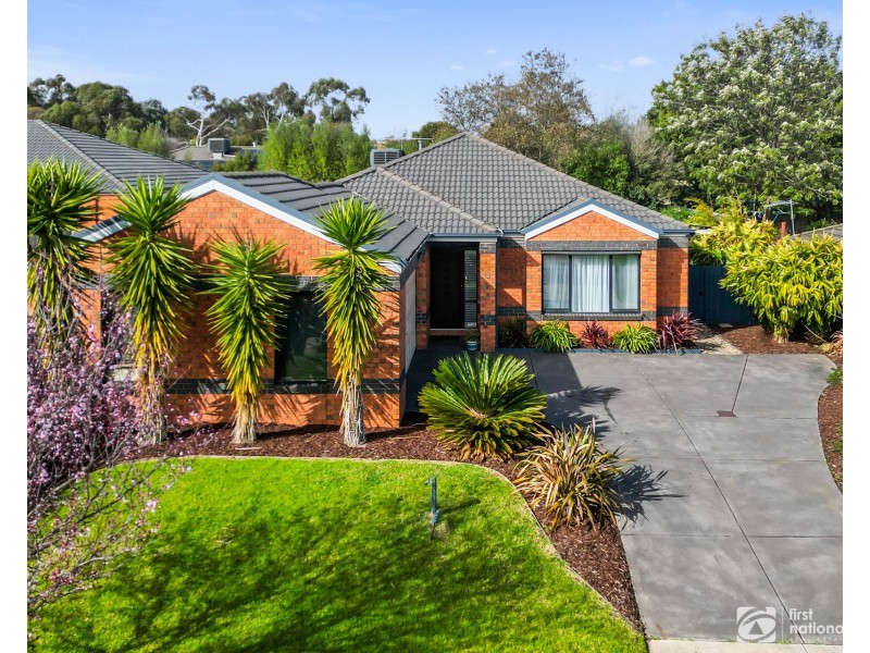 6 Oliver Court, Narre Warren South VIC 3805