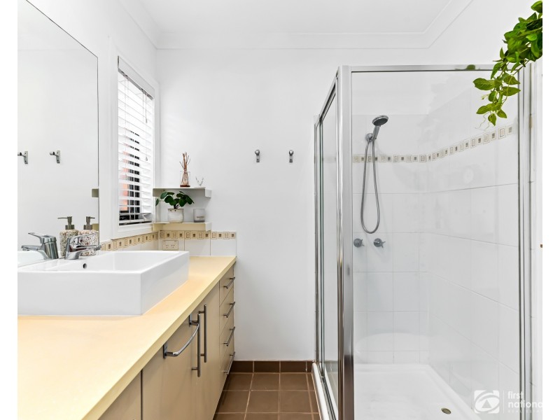 6 Oliver Court, Narre Warren South VIC 3805