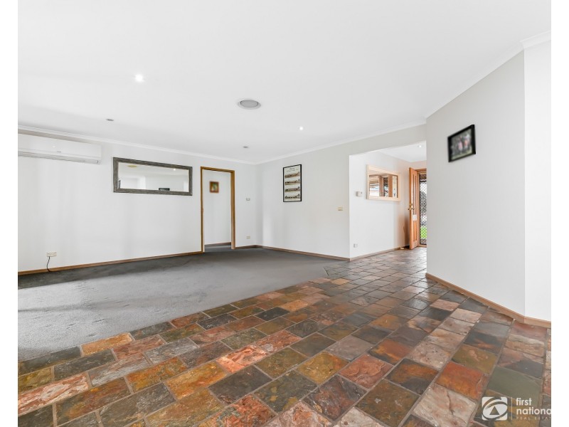 9 Dotterel Close, Blind Bight VIC 3980