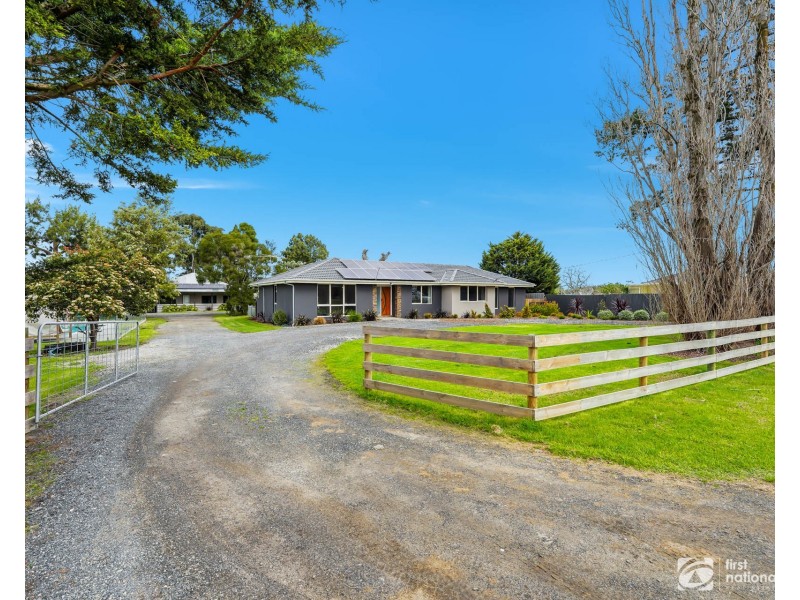 34 Meadow Road, Devon Meadows VIC 3977