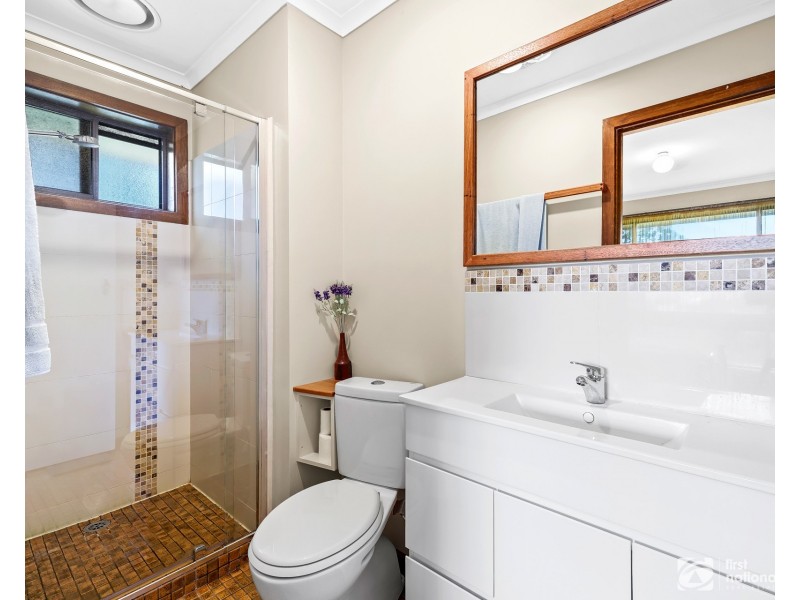 17 Facey Road, Devon Meadows VIC 3977