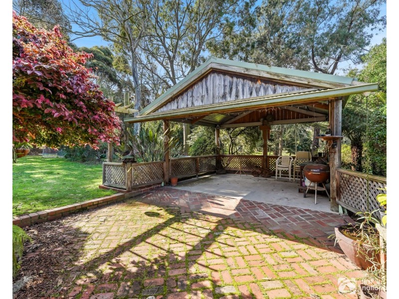 17 Facey Road, Devon Meadows VIC 3977