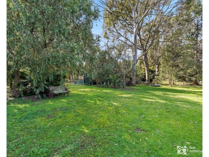 17 Facey Road, Devon Meadows VIC 3977