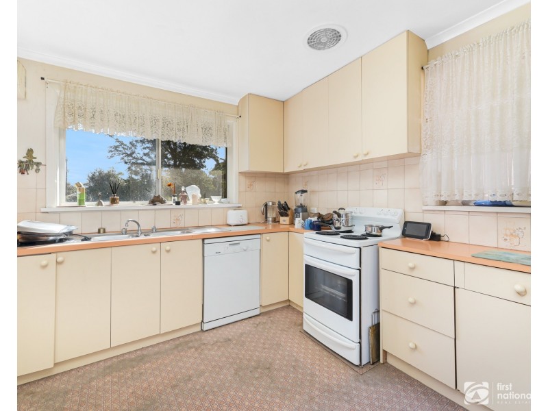 8 Ballarto Road, Clyde VIC 3978