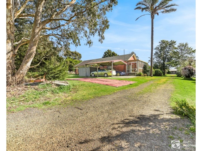 8 Ballarto Road, Clyde VIC 3978