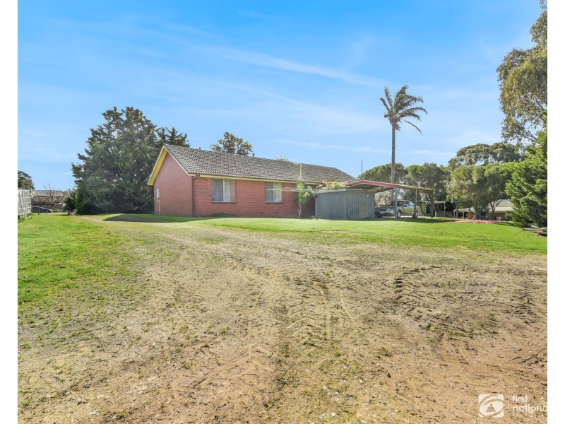 8 Ballarto Road, Clyde VIC 3978