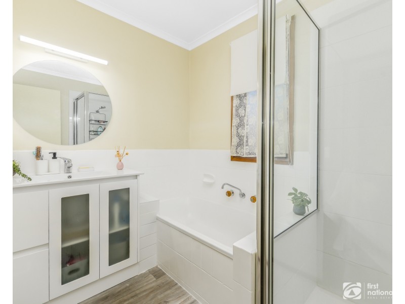 2/59 Clarendon Street, Cranbourne VIC 3977