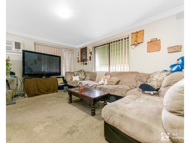 77 Camms Road, Cranbourne VIC 3977
