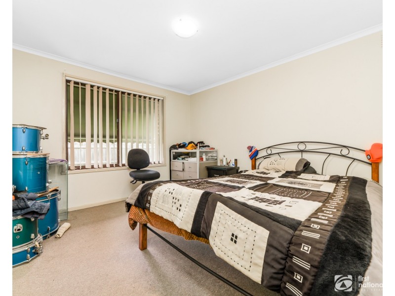 77 Camms Road, Cranbourne VIC 3977