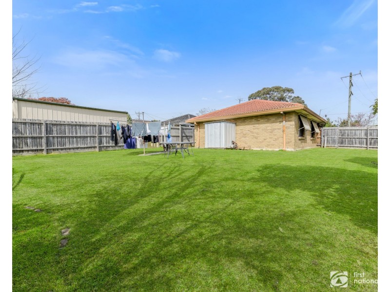 77 Camms Road, Cranbourne VIC 3977
