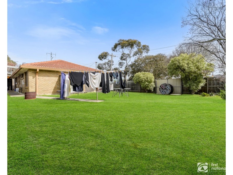 77 Camms Road, Cranbourne VIC 3977