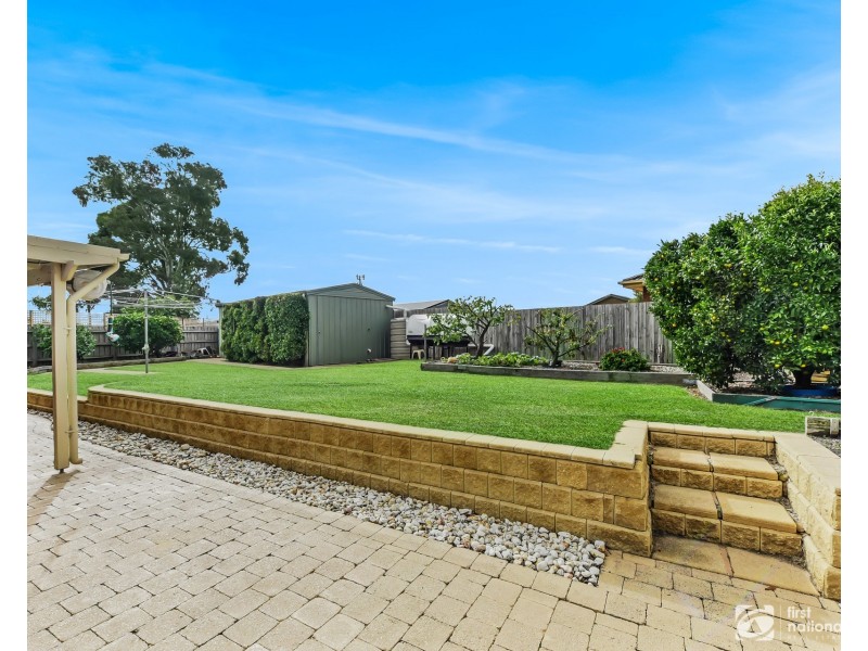 31 Ruffy Drive, Cranbourne VIC 3977