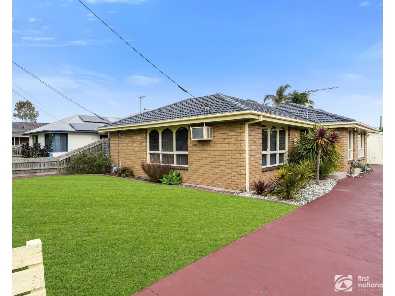 7 Lorna Street, Cranbourne VIC 3977