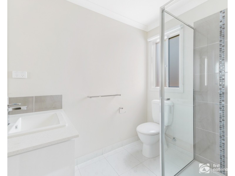 5 Daisy Street, Officer VIC 3809