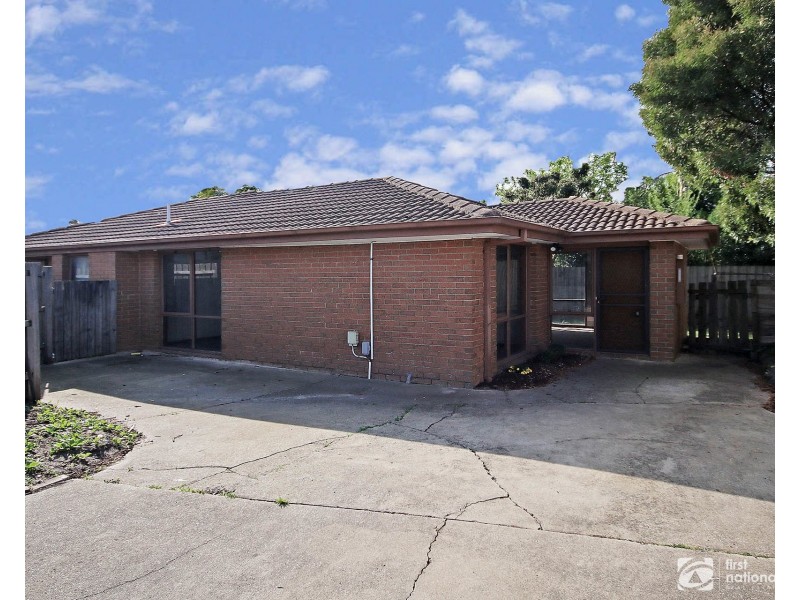 2/39 Duff Street, Cranbourne VIC 3977