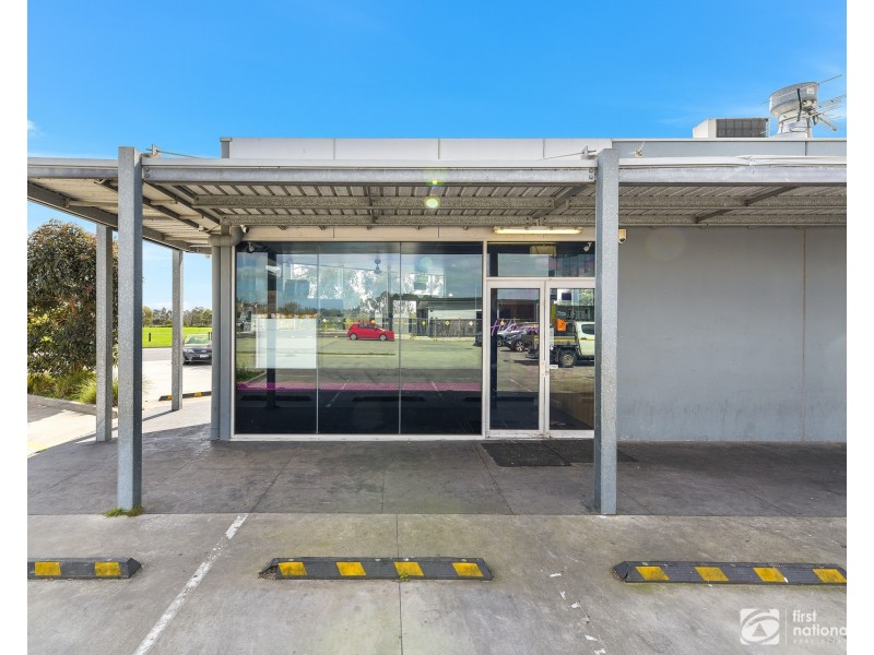 1/1-3 Universal Way, Cranbourne VIC 3977