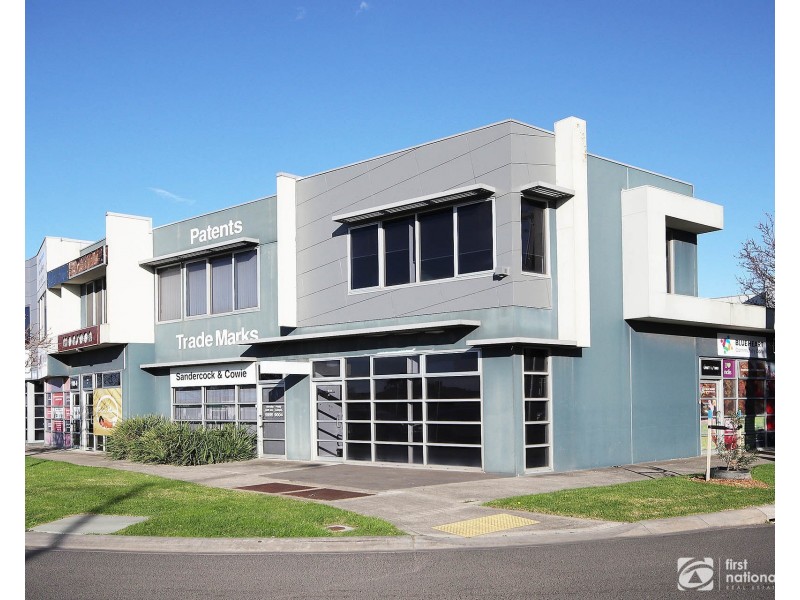 2/180 Sladen Street, Cranbourne VIC 3977