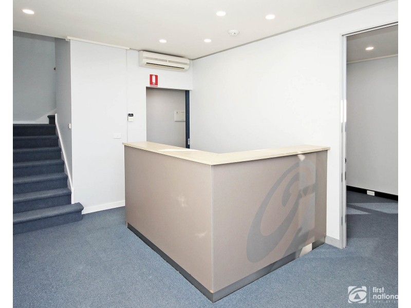 2/180 Sladen Street, Cranbourne VIC 3977