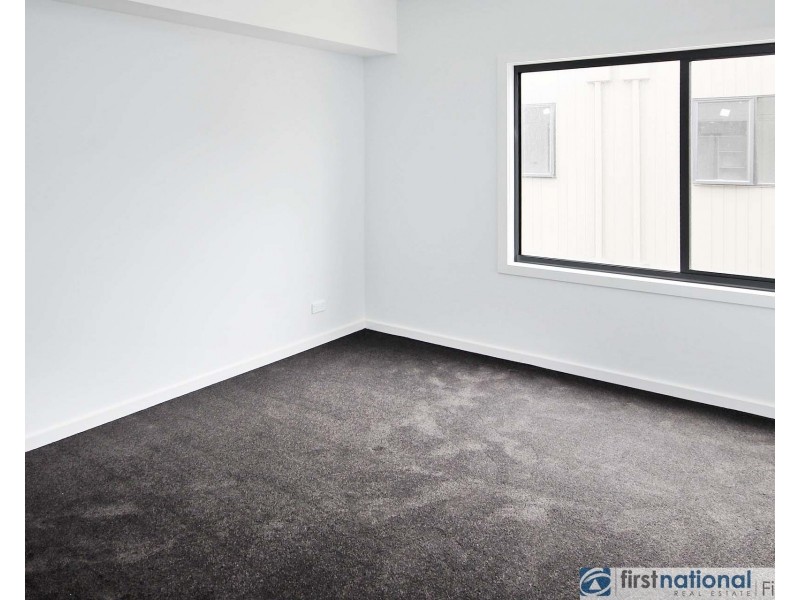 13 Push Pea Way, Cranbourne West VIC 3977