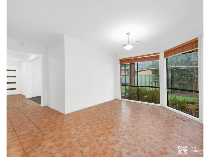 No.14 Thistlewood Place, Cranbourne East VIC 3977
