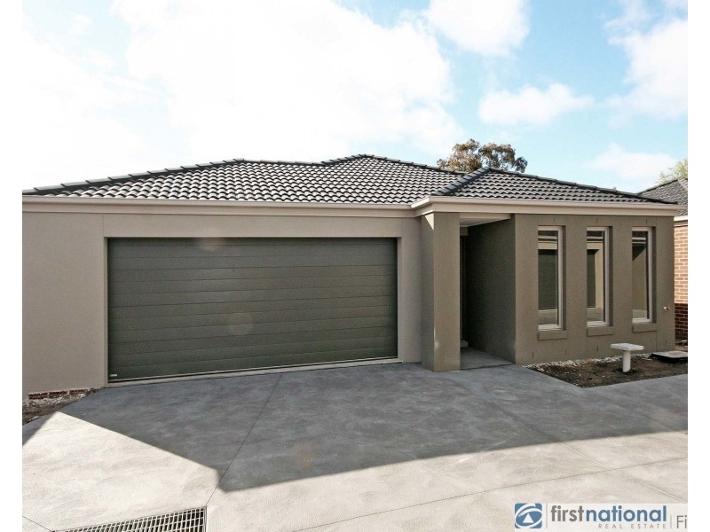 5/6-8 Walter Street, Cranbourne VIC 3977