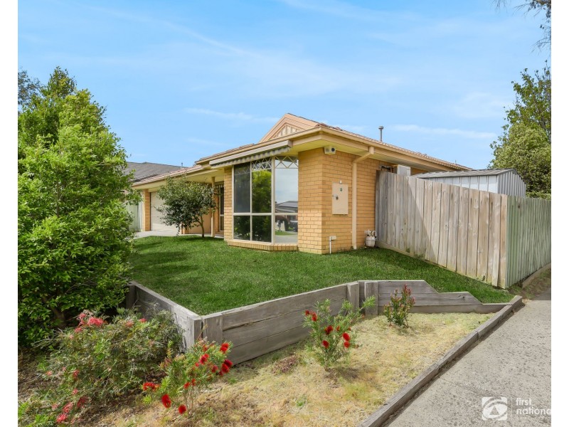 2 Mulga Place, Carrum Downs VIC 3201