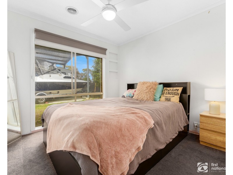 2 Mulga Place, Carrum Downs VIC 3201